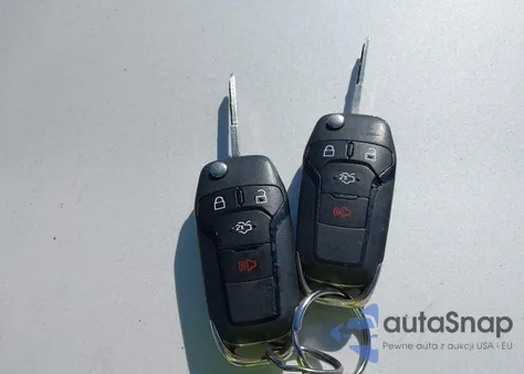 2014 Ford Fusion Se z USA, uszkodzony, nr VIN 3FA6P0HD9ER270502